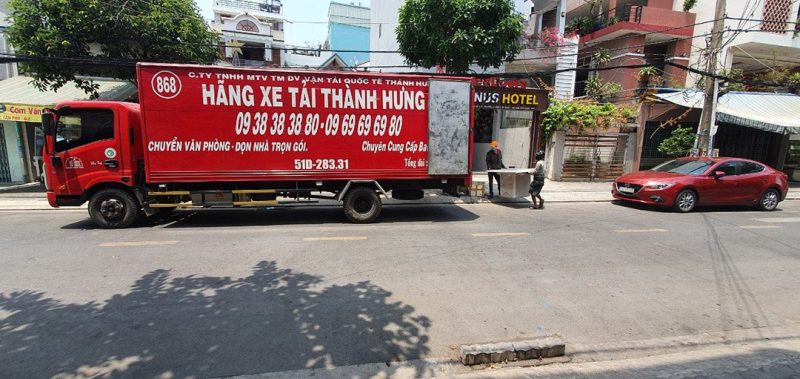 Xe tải chuyển văn phòng chuyên nghiệp từ Thành Hưng