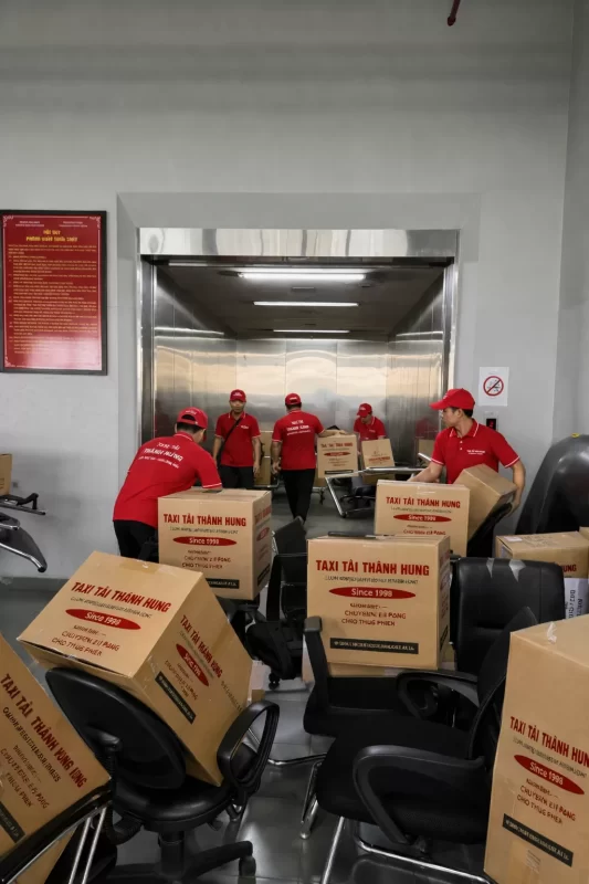 Dịch vụ chuyển văn phòng trọn gói giá rẻ Thành Hưng