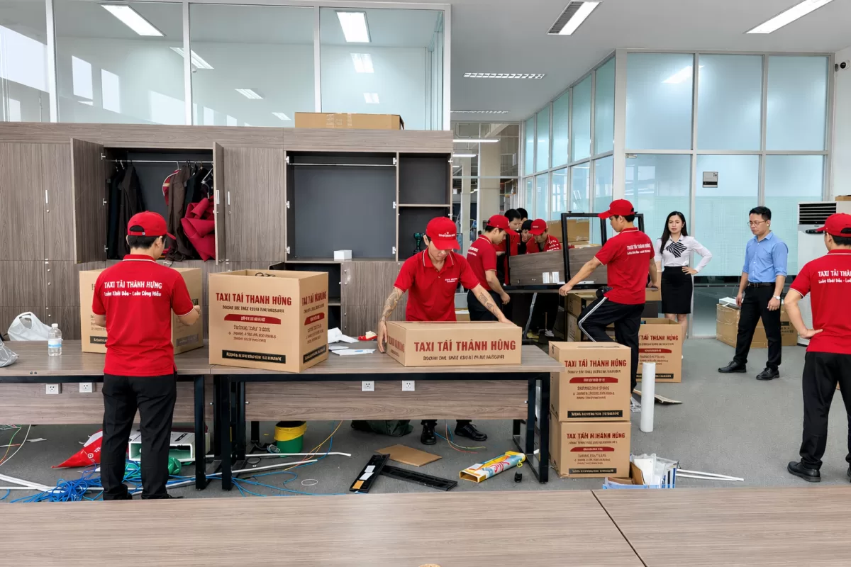 Dịch vụ chuyển văn phòng trọn gói Thành Hưng TPHCM